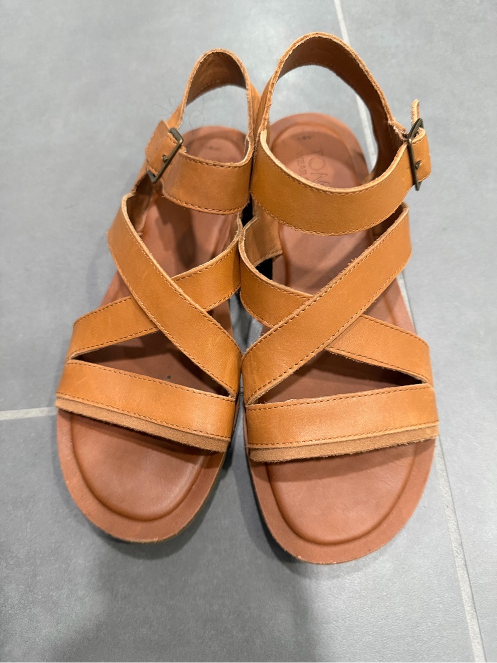 Toms Cognac Tan Leather Crisscross Strap Sandals